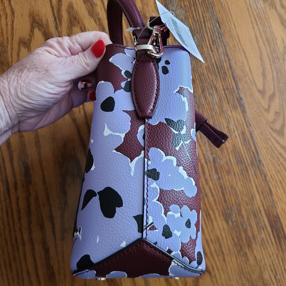 👀50% OFF 👀 NWT‼️ STUNNING Kate Spade ♠️ small bucket bag purse - Picture 9 of 16